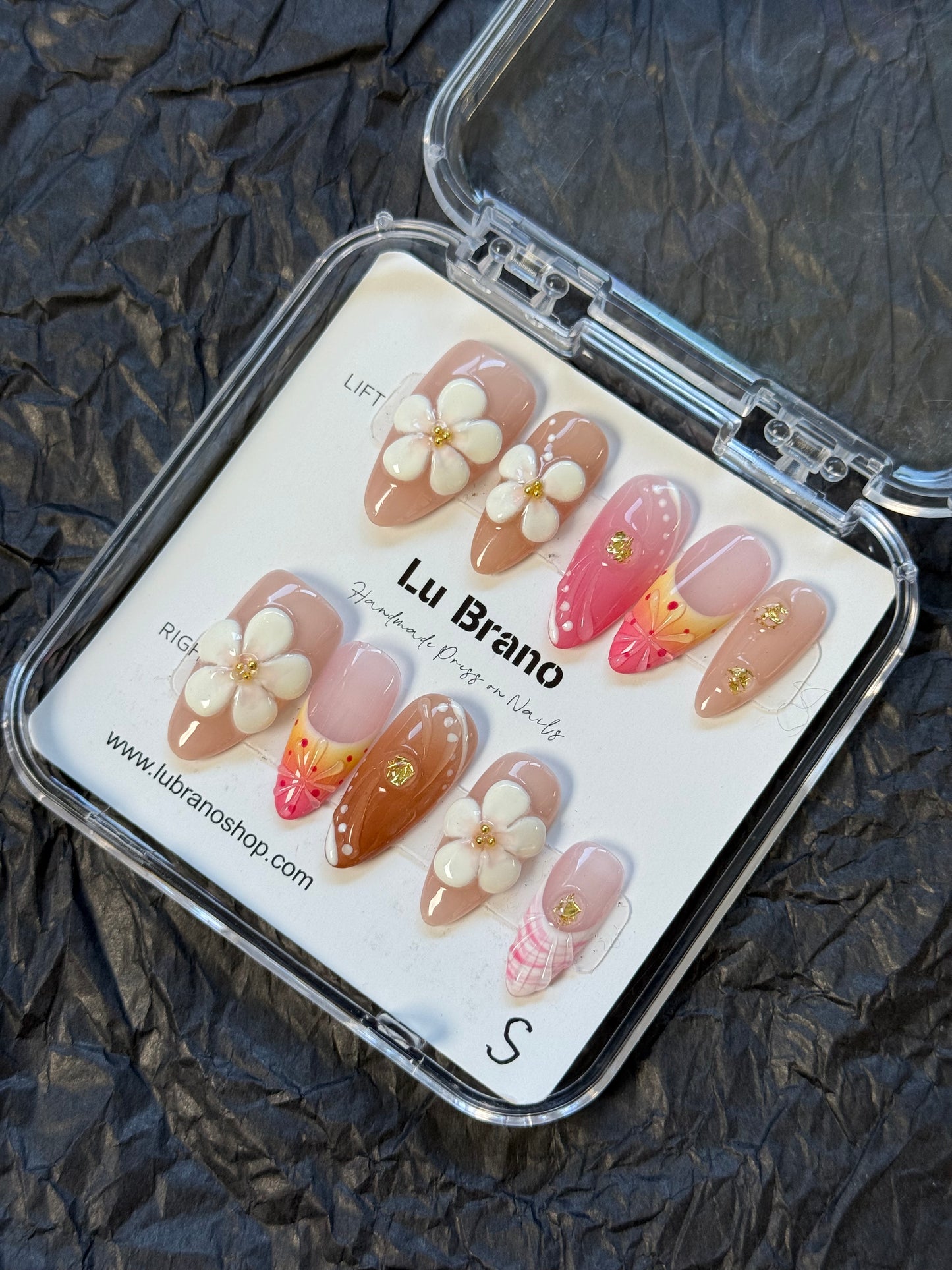 Blossom in Spring | Handmade Press-On Nails | Almond Shape | Soft & Delicate