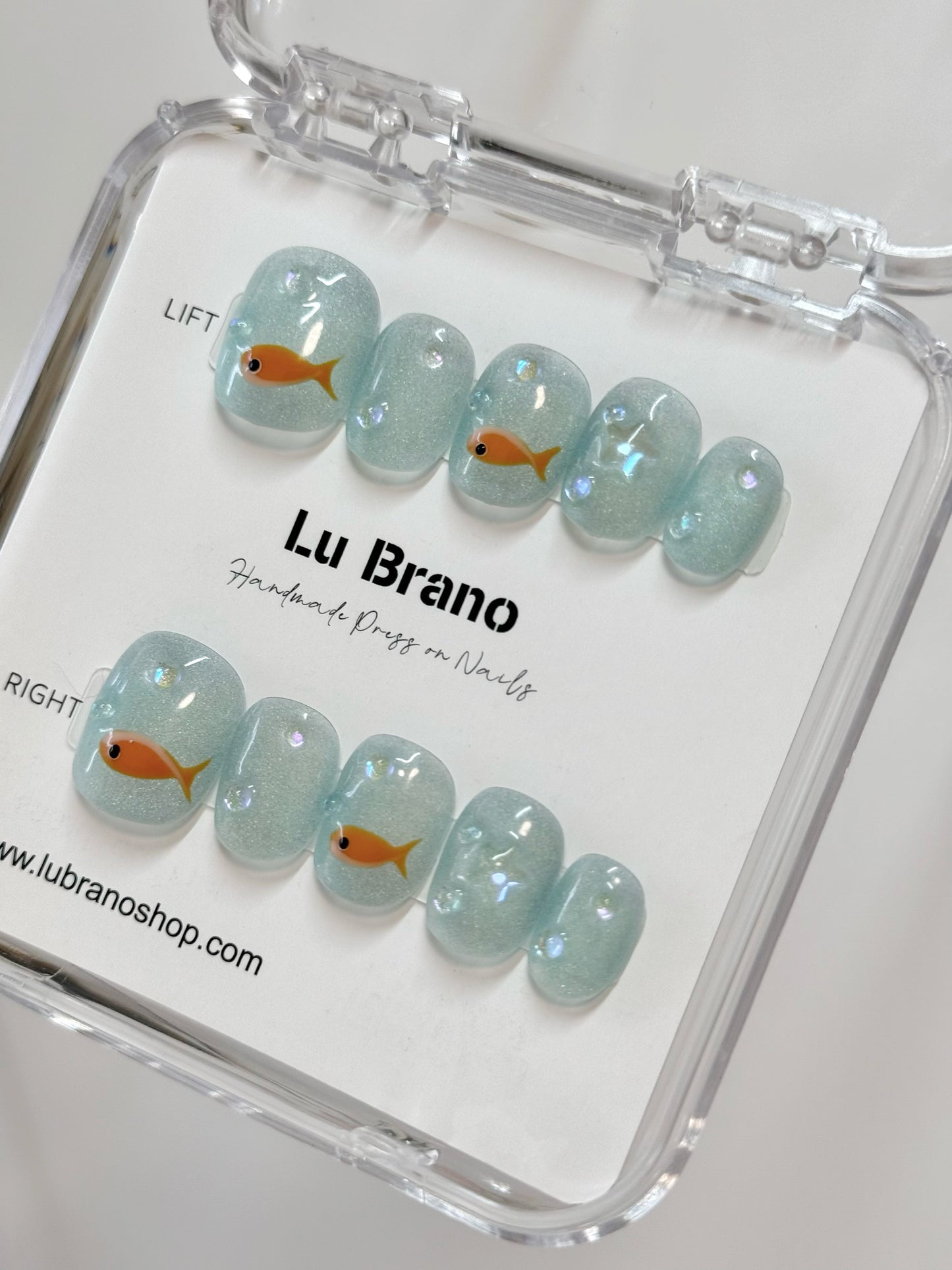Blue Fish | cat eyes nails |short press on nails | handmade nails