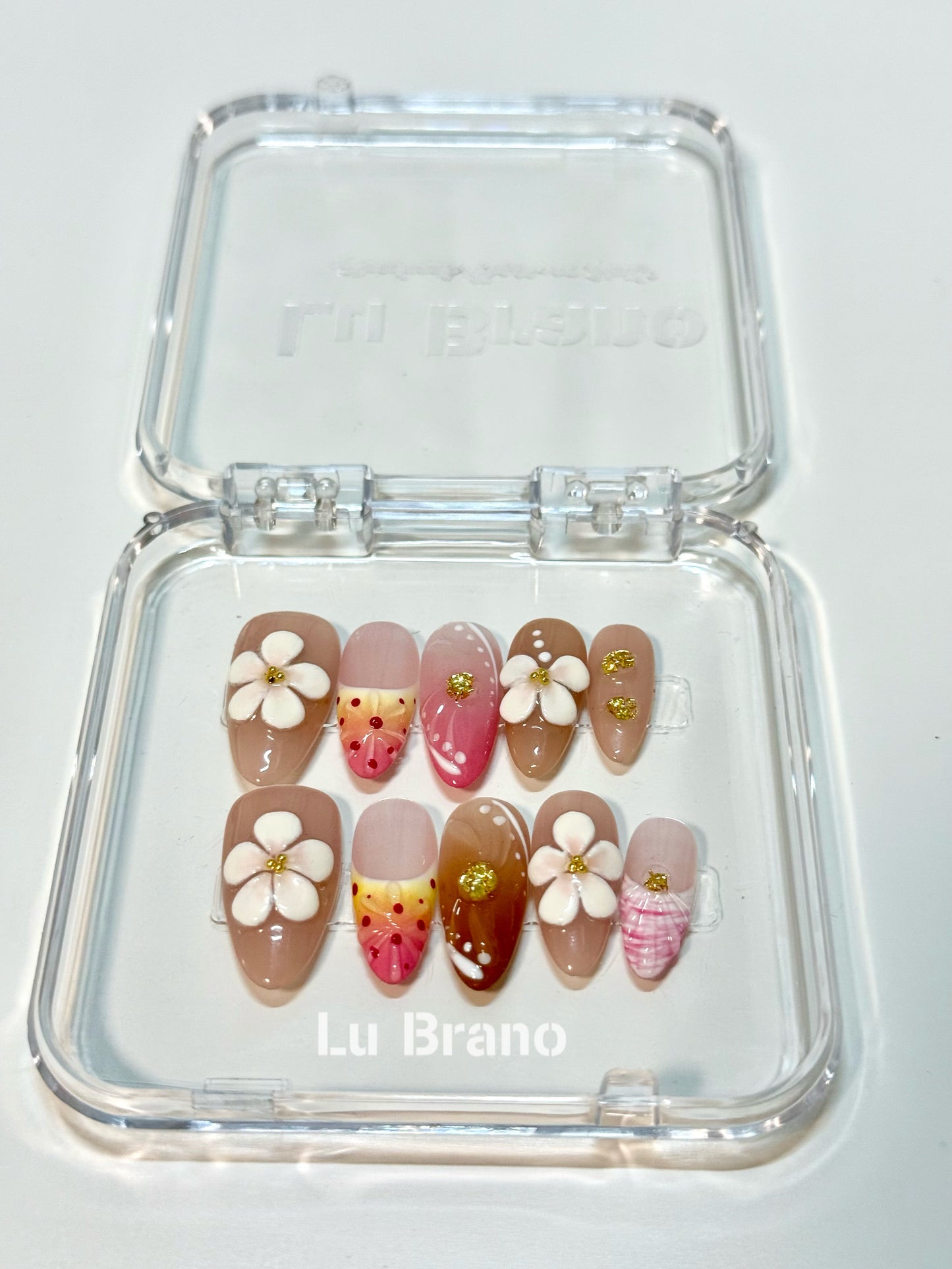 Blossom in Spring | Handmade Press-On Nails | Almond Shape | Soft & Delicate