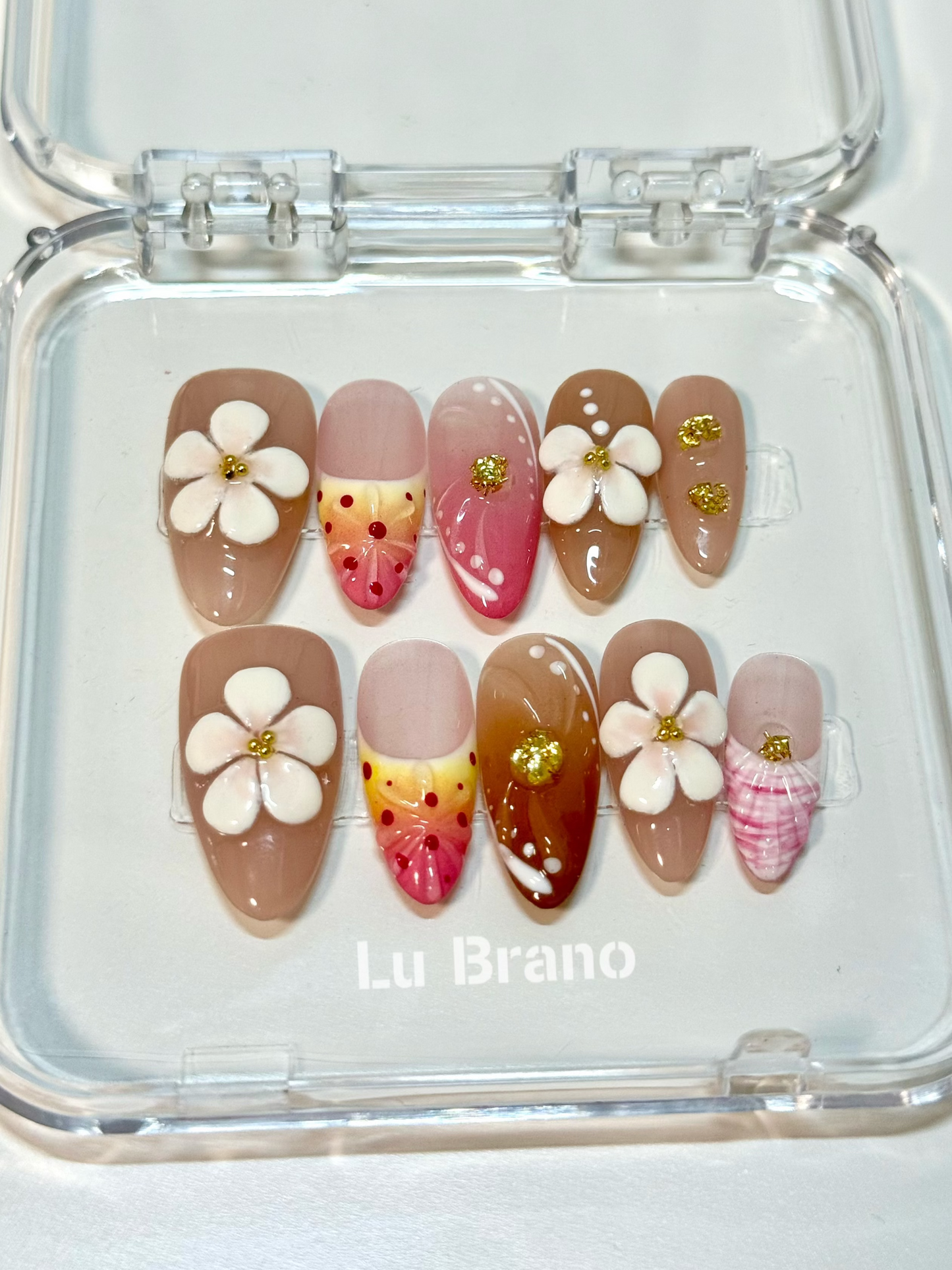 Blossom in Spring | Handmade Press-On Nails | Almond Shape | Soft & Delicate