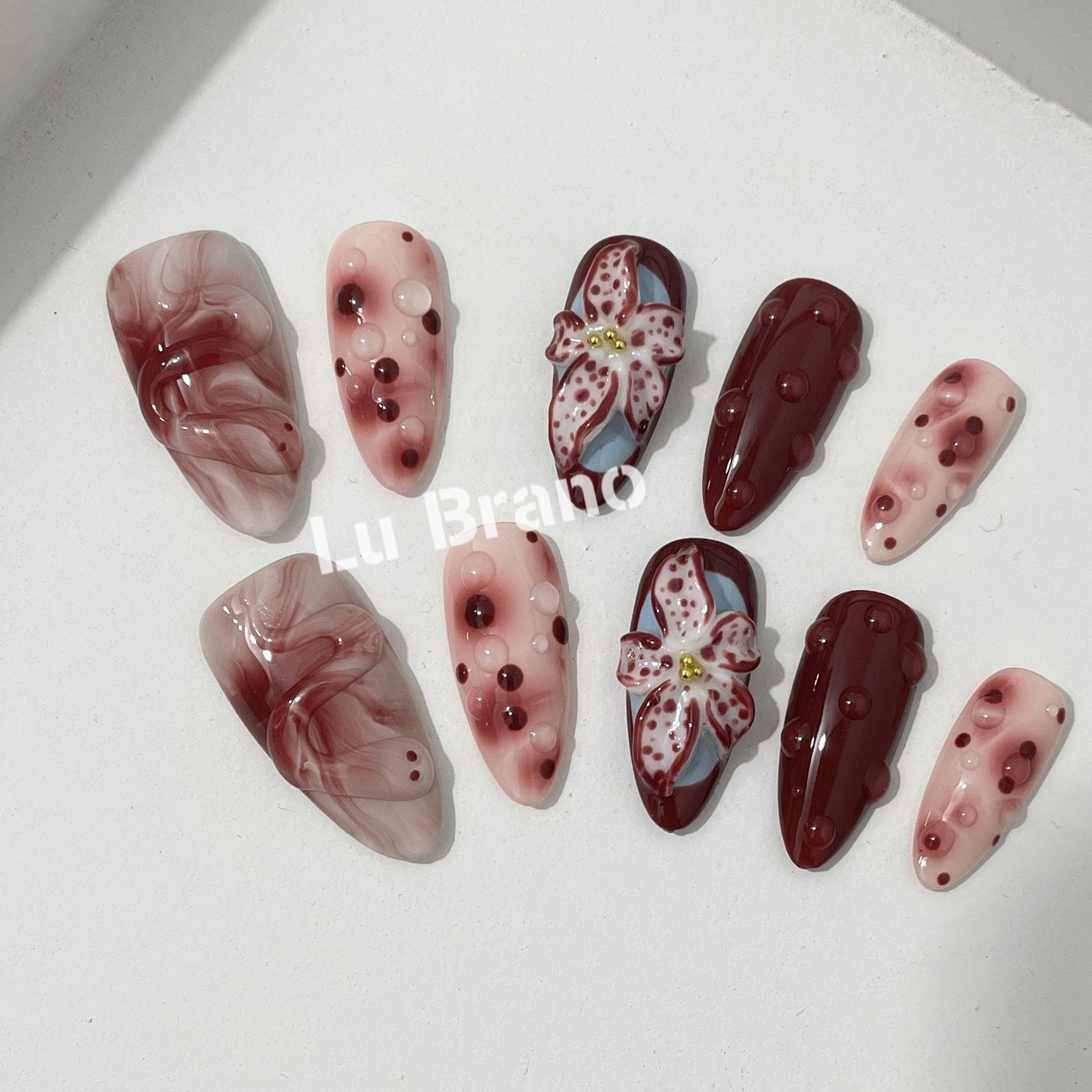 Red Vintage 3D Floral Nails | Retro Style | Exquisite | Elegant | Unique Design