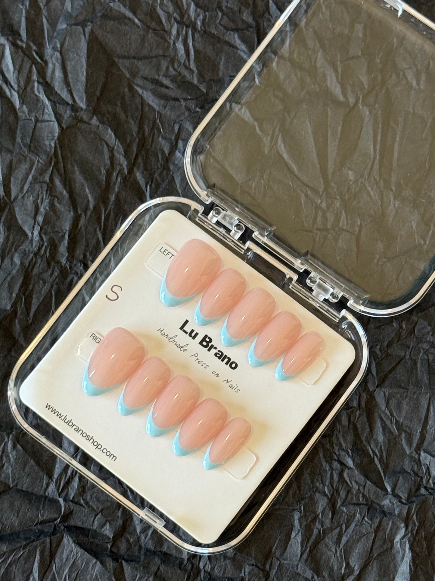 Classic French ｜ Almond Shape ｜ Press on nails