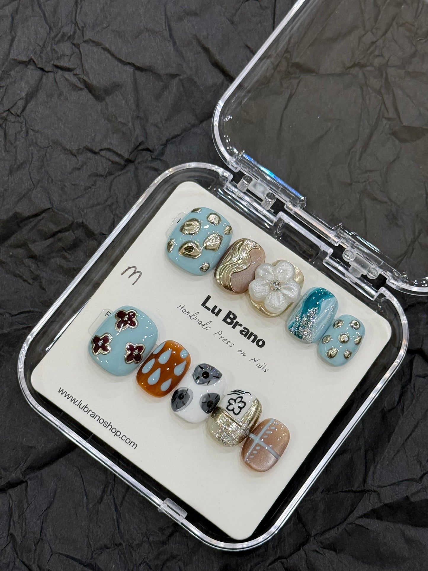 Korean Style | Blue Artistic Design
