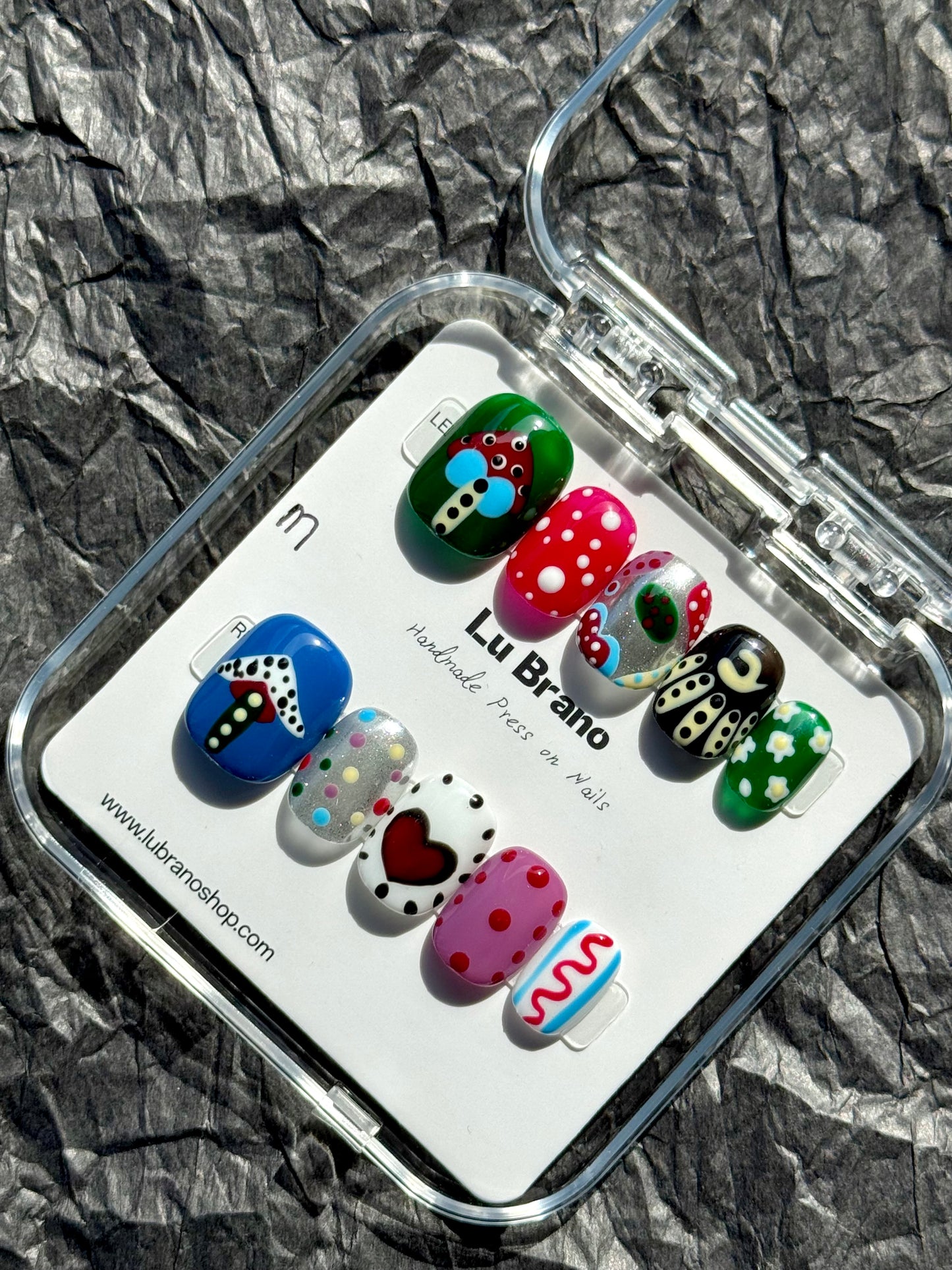 Polka Dot Design Nails