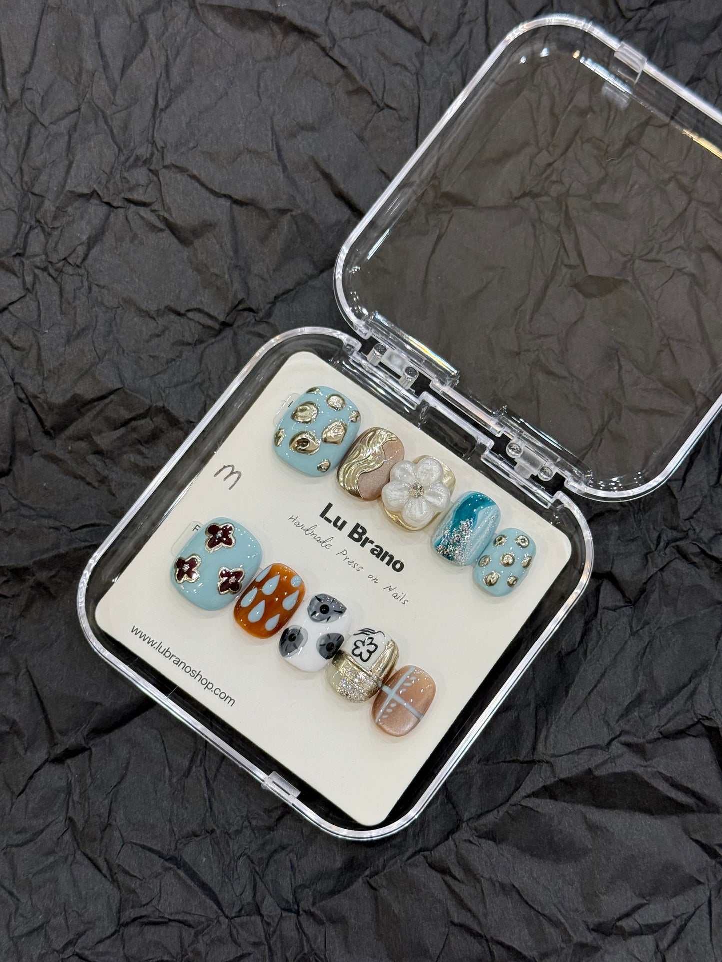 Korean Style | Blue Artistic Design