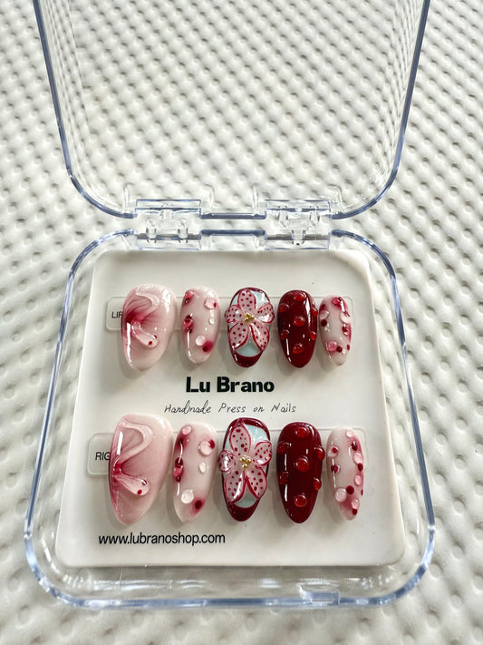 Red Vintage 3D Floral Nails | Retro Style | Exquisite | Elegant | Unique Design