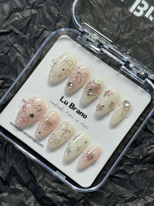 Insta-Fave Heart Bow Nails｜Adorbs Colorway｜Aurora Pink Glow｜Salon-Grade｜Short Almond｜Premium Quality